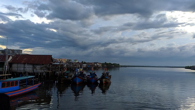 Free Fisherman Nelayan photo and picture
