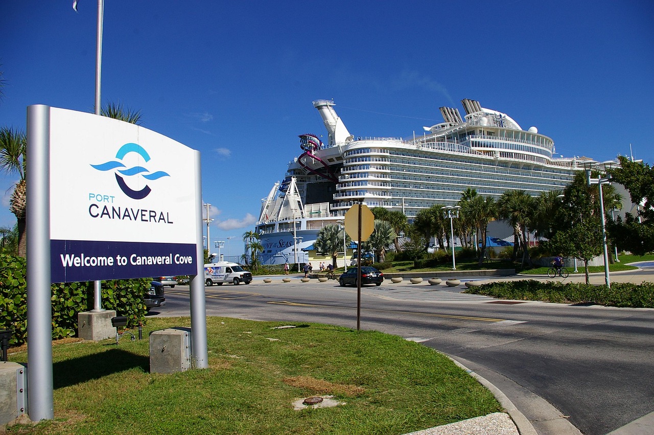 port-canaveral-cruise-ship-free-photo-on-pixabay-pixabay