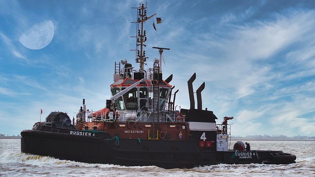 Free Tug River photo and picture