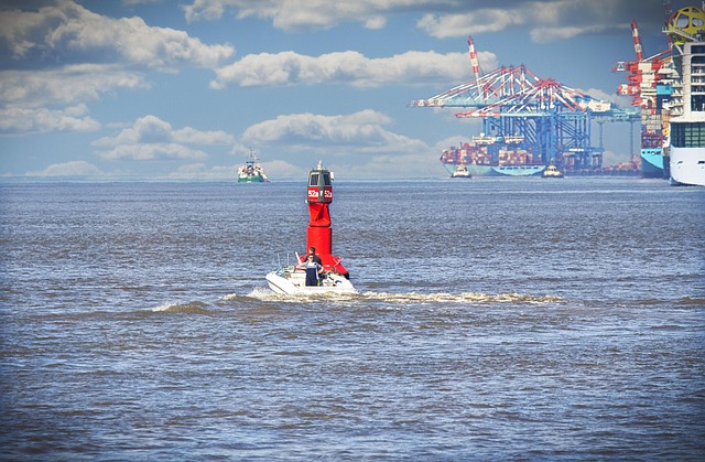 Free Weser Sport Boat photo and picture