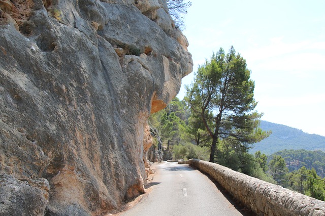 Free Mountain Road photo and picture