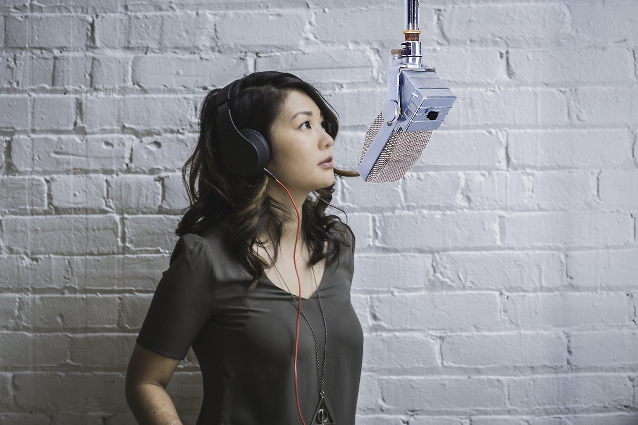 Singer Woman Microphone - Free photo on Pixabay