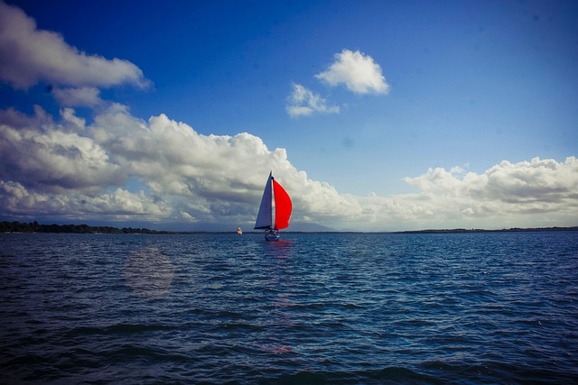 Free Candle Boat photo and picture