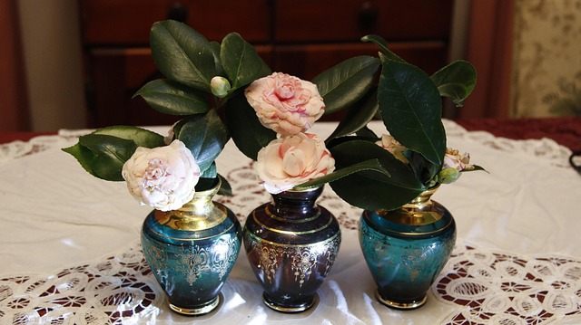 Free Vase Flowers photo and picture