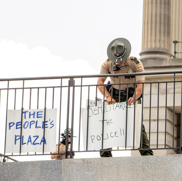 Free Police Trooper photo and picture