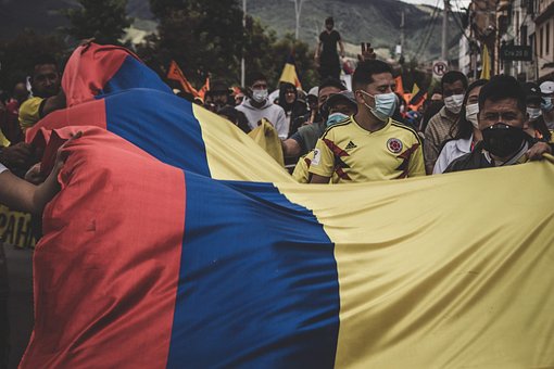 Free Protestas Colombia photo and picture