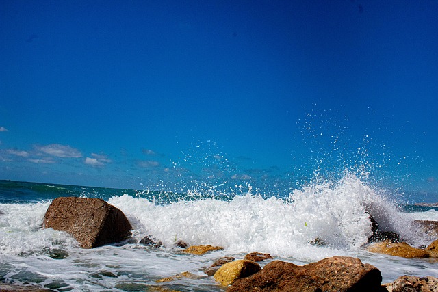 Meer, Alexandria, Wellen