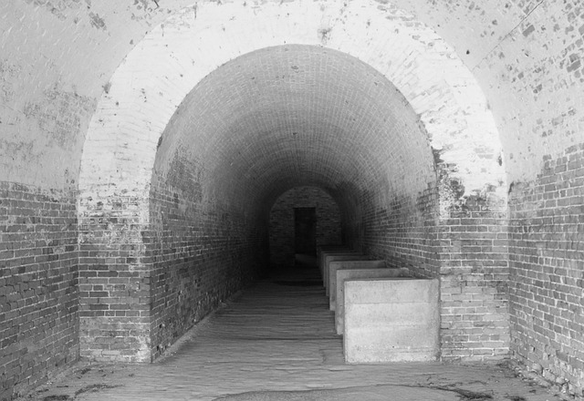 Buer, Fort, Mysterium, Befæstning
