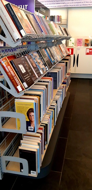 Free Library Read photo and picture