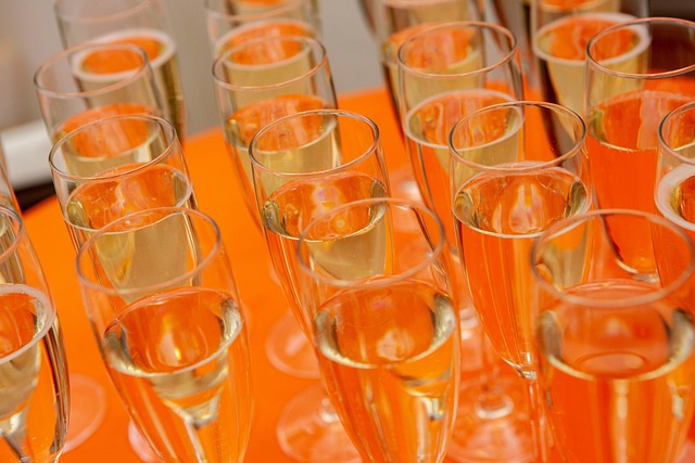 Free Champagne Glasses photo and picture