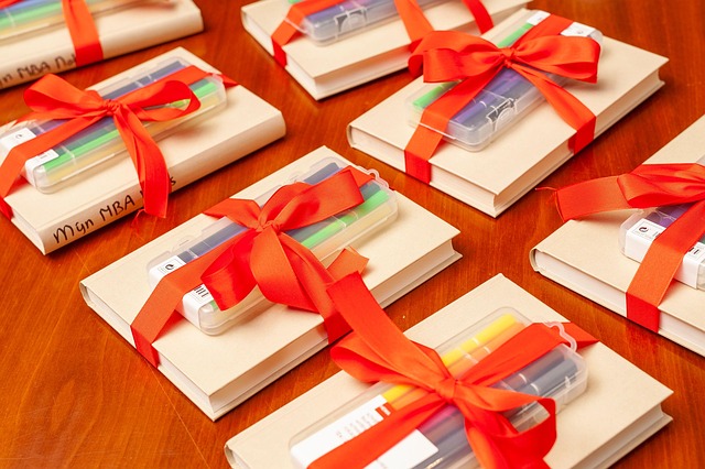 Free Gift Bow photo and picture