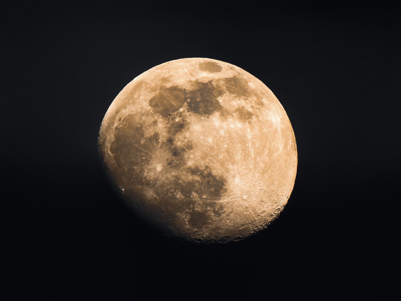 달 상현 망 보름달 고요 의 - Photo gratuite sur Pixabay - Pixabay