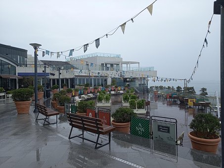 Free Building Square Plaza photo and picture