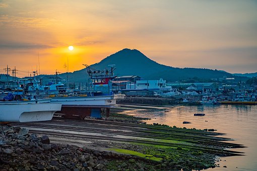 Free Sunrise Port photo and picture