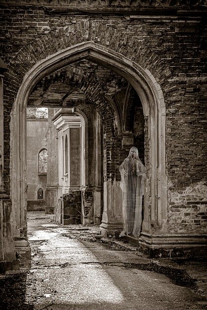 Free Ghost Arch photo and picture