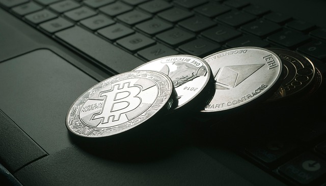 Free Bitcoin Ethereum photo and picture