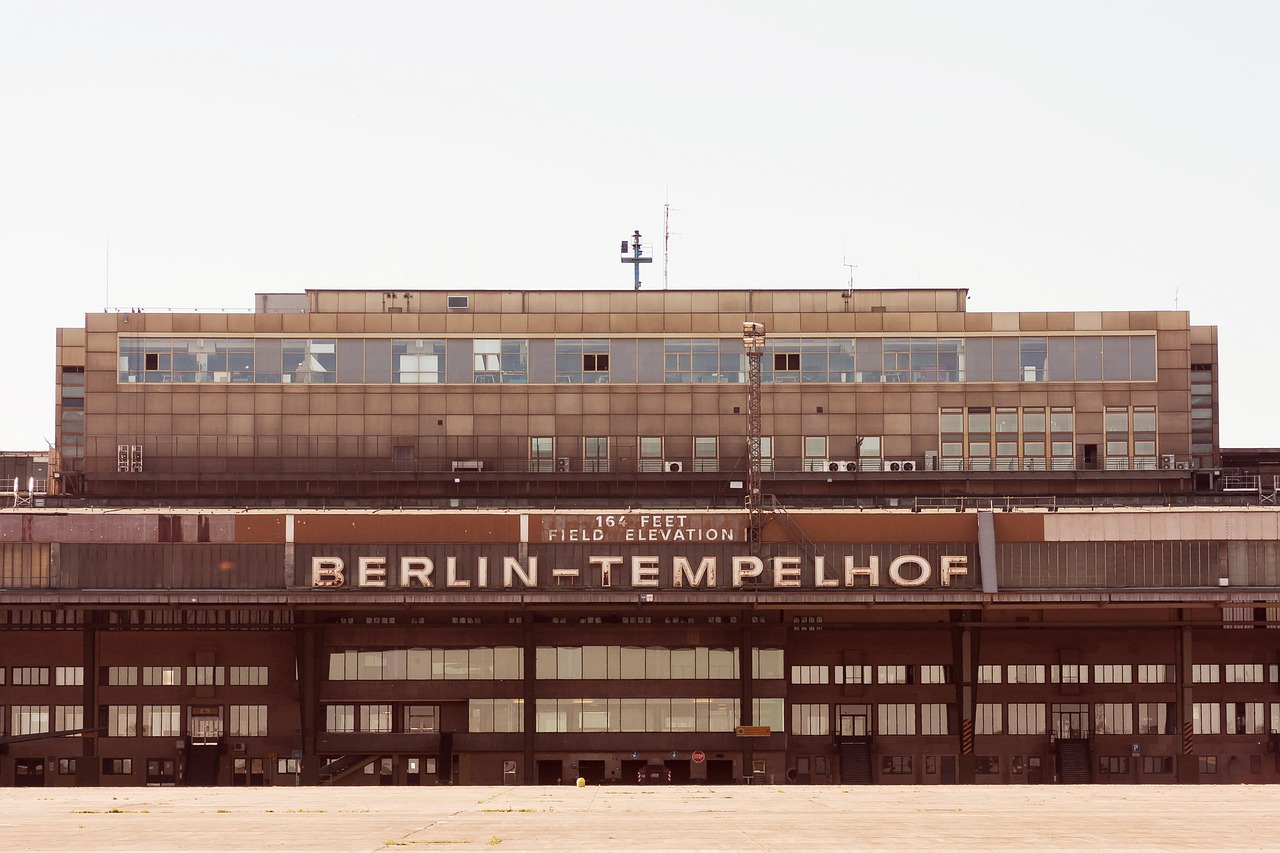 Sitemapcdatahttpswwwkedriinfoeuromaster Berlin Tempelhofnull