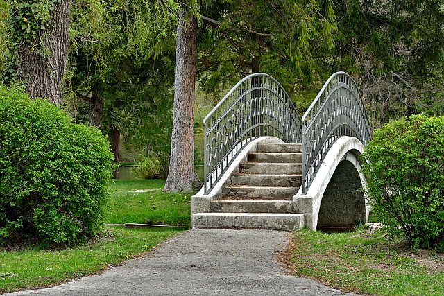 Free Bridge Bow photo and picture