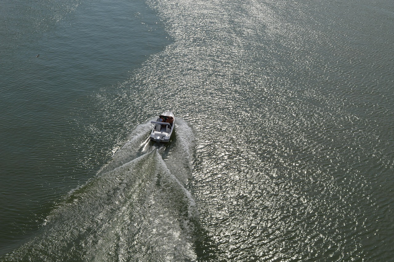 Boat Water Speedboat - Free photo on Pixabay - Pixabay