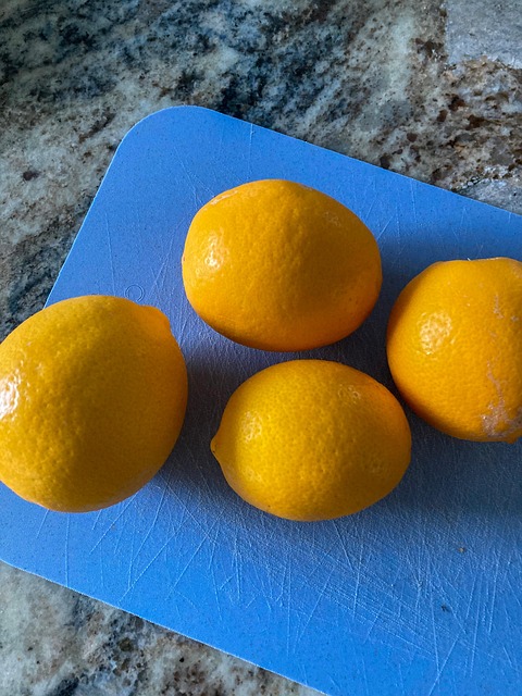 Free Lemons Kitchen photo and picture