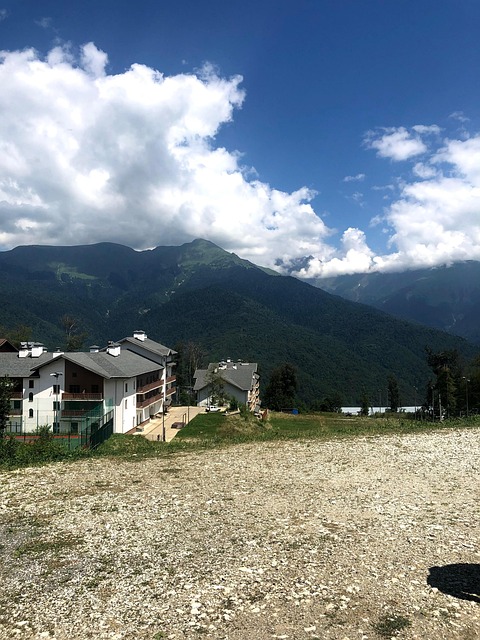 Montañas, Nubes, Cielo, Paisaje