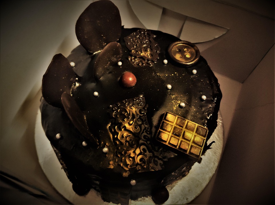 Cake Chocolate Dessert Golden - Free photo on Pixabay - Pixabay