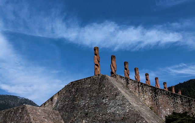 Centro Ceremonial Otomí, Esculturas