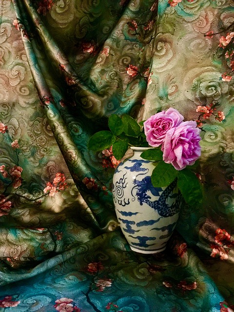 Free Chinese Vase Rose photo and picture