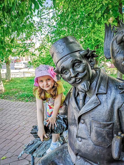 Dr, Monument, Meisje