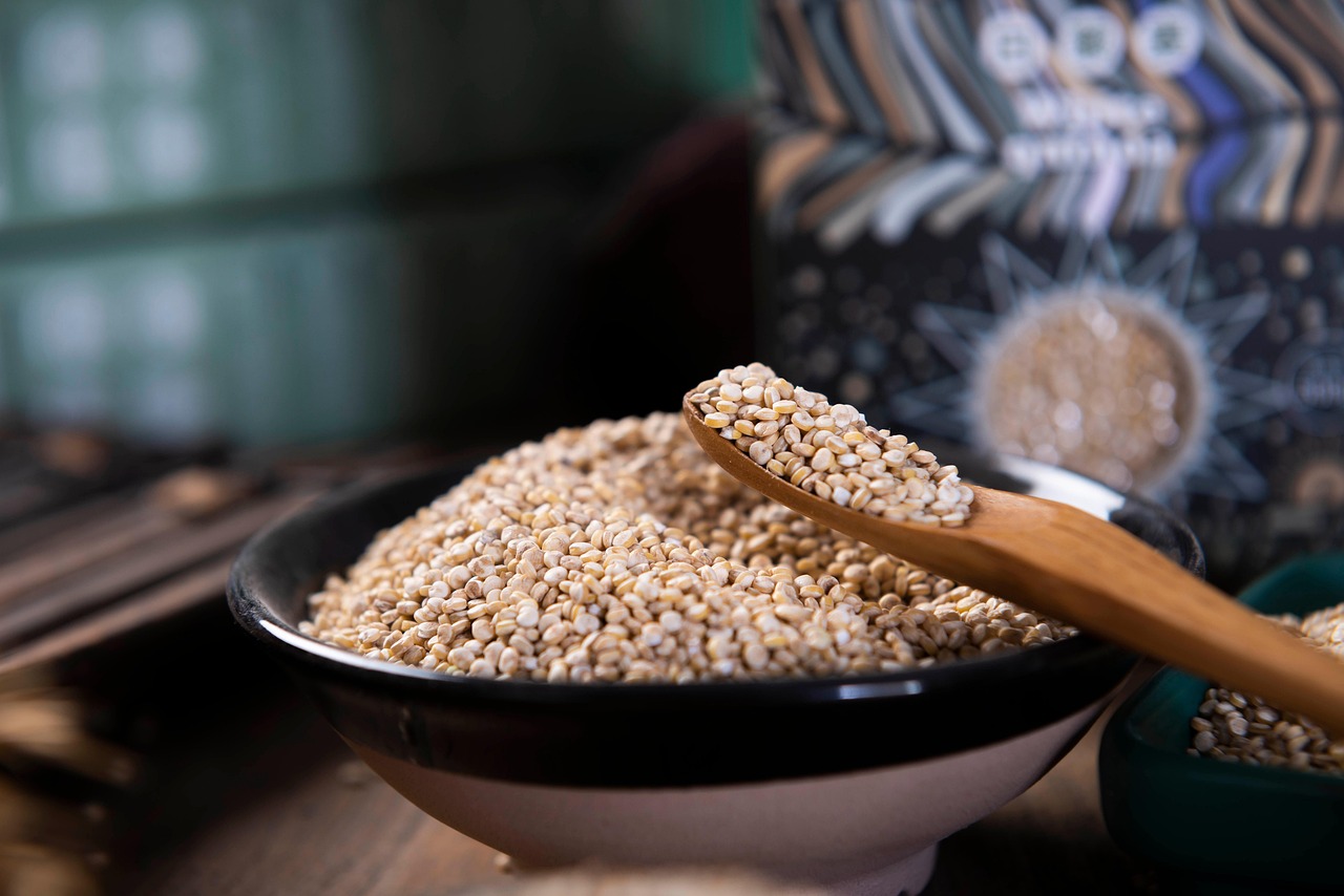Quinoa Grains Seeds Free photo on Pixabay