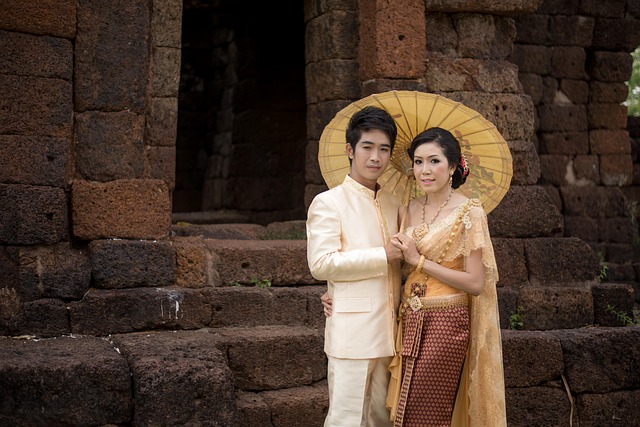 Free Wedding Couple photo and picture