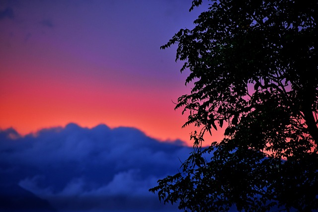Sonnenuntergang, Berge, Wolken