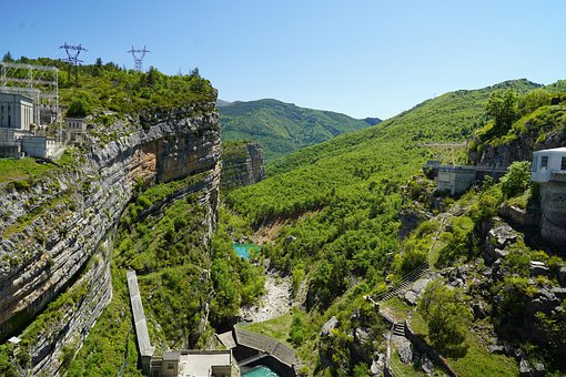 Free Cliff Mountains photo and picture