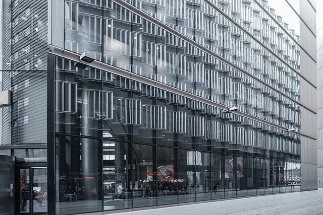 Free Building Architecture photo and picture