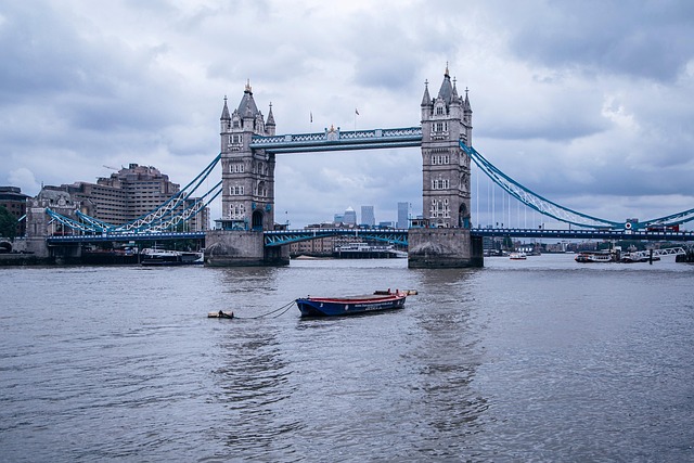 Free Tower Bridge Bridge photo and picture