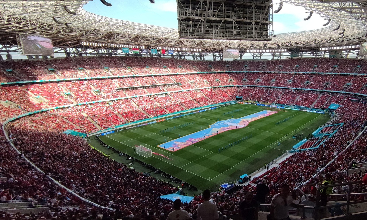 What to Do And Where to Stay to Watch the Final UEFA Europa League stadium 6352104 1280