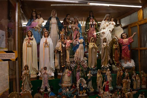 Náboženství, Svatí, Víra, Madonna