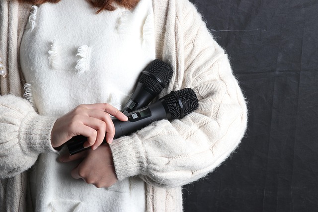 Free Microphone Woman photo and picture