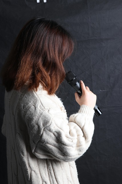 Free Microphone Woman photo and picture