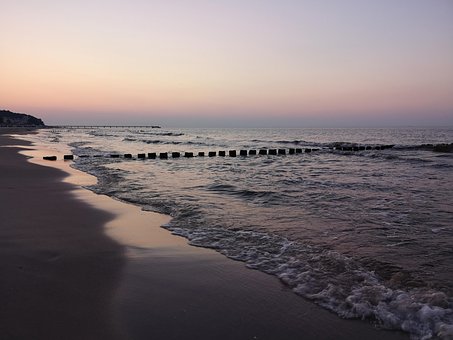 Free Bansin Beach photo and picture