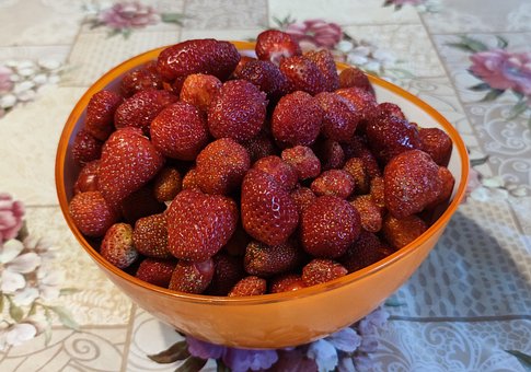 Free Strawberry Berry photo and picture