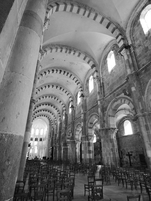 Free Basilica Vezelay photo and picture