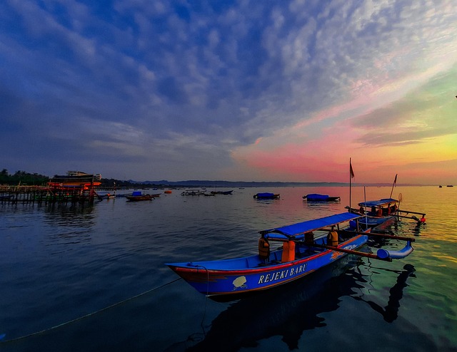 Free Boat Sea photo and picture