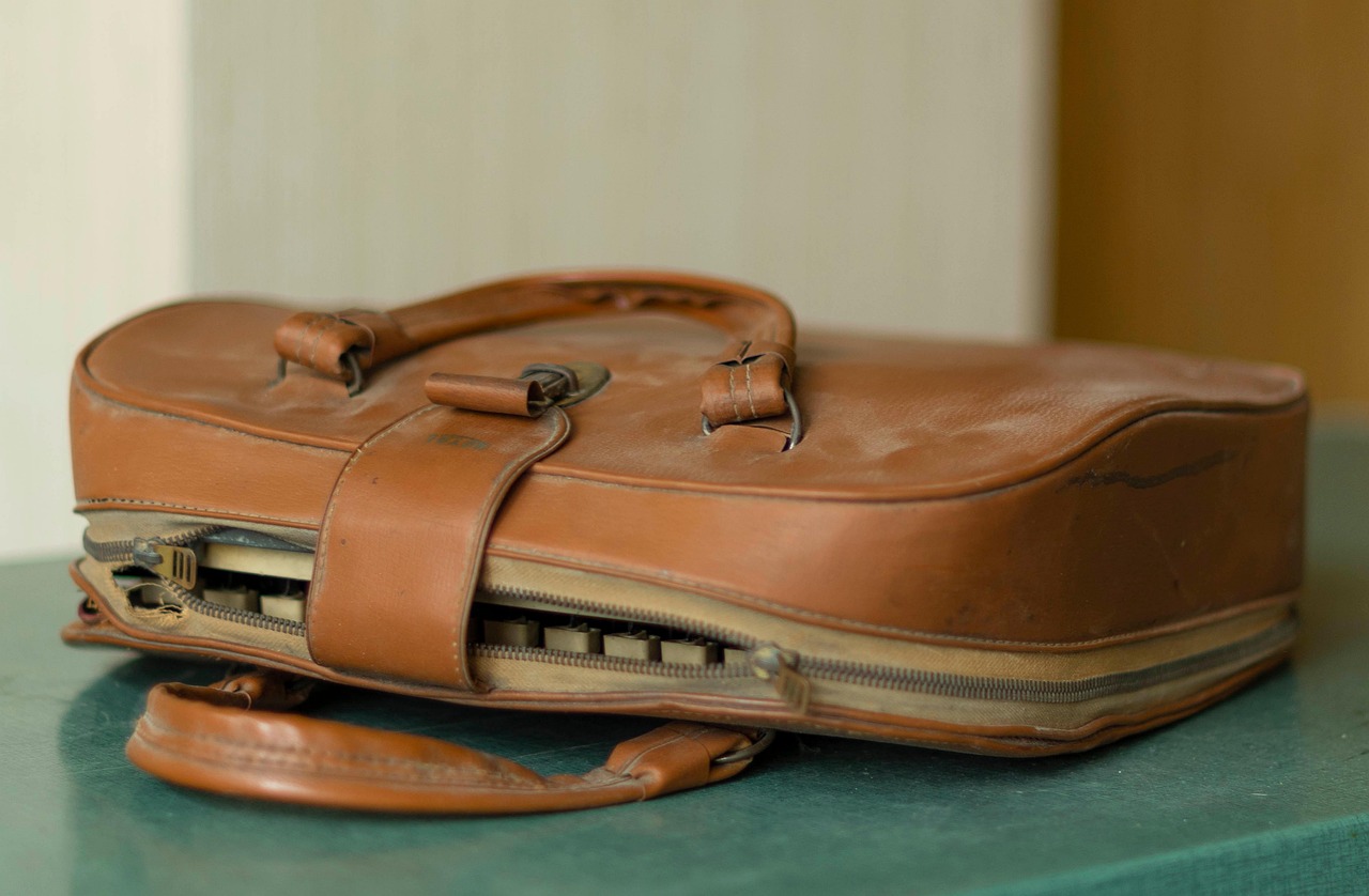 Typewriter Case Antique Free photo on Pixabay Pixabay