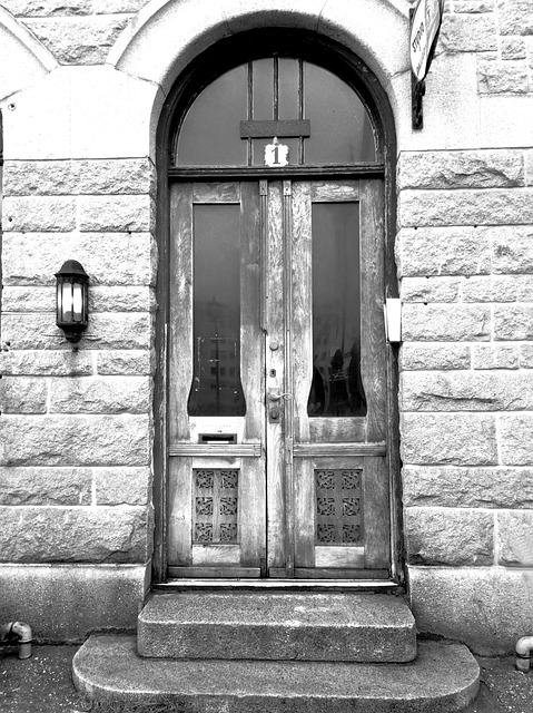 Free Old Door photo and picture