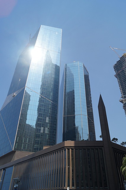 Free Dubai Skyscraper photo and picture