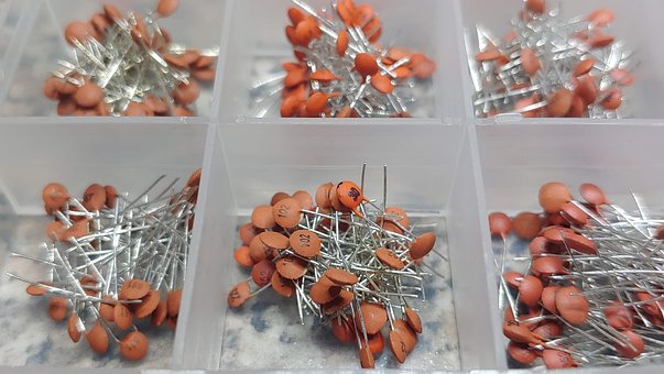 Elektronik, Kondensator, Teknologi