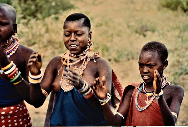 Free Girls Masai photo and picture