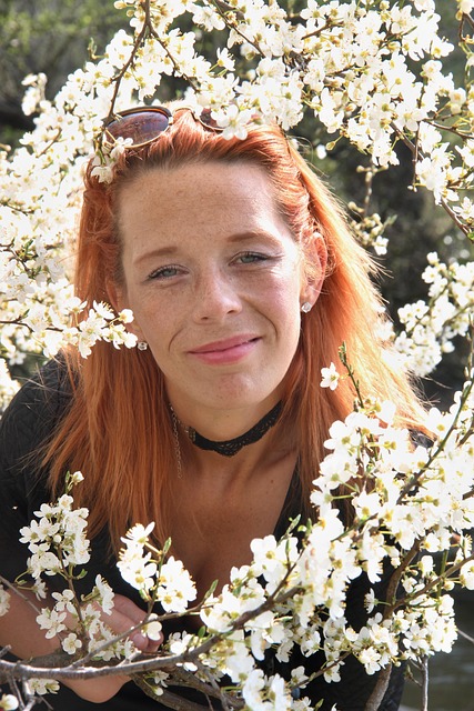 Free Woman Model photo and picture