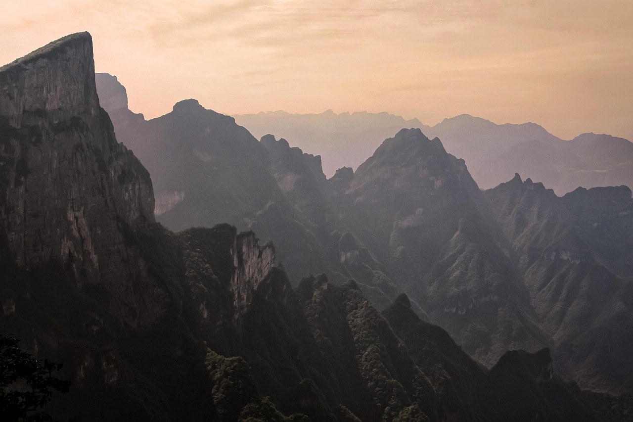 Mountains - free online jigsaw puzzle photo